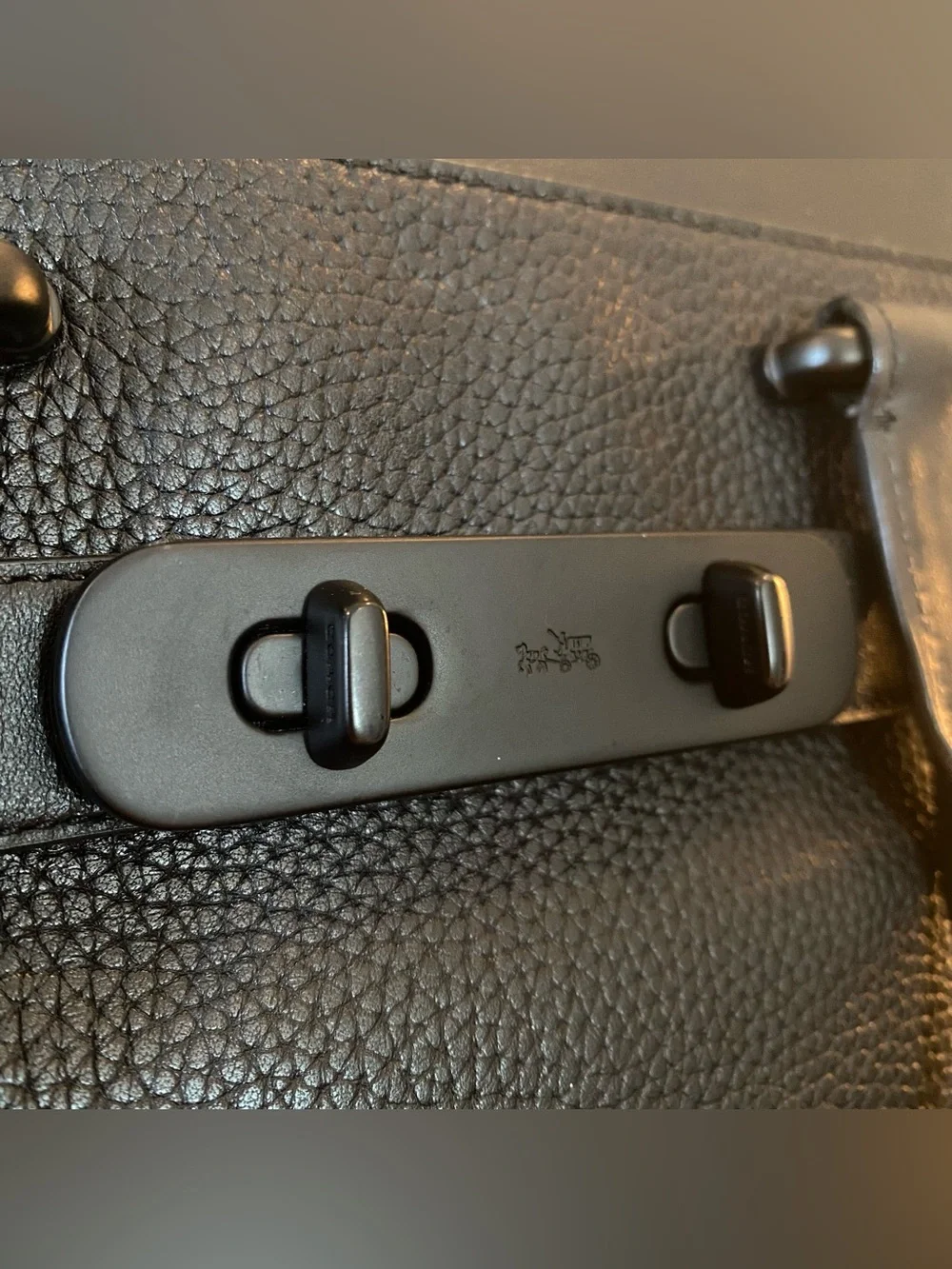 Coach Swagger 27 Black Leather Interior Satchel with Logo Patch - Picture 3 of 7